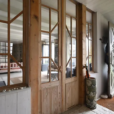 Casa de Férias Maison La Flotte, 6 Pieces, 10 Personnes - Fr-1-258-137