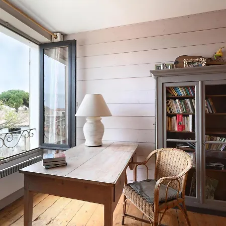 Maison La Flotte, 6 Pieces, 10 Personnes - Fr-1-258-137 * La Flotte