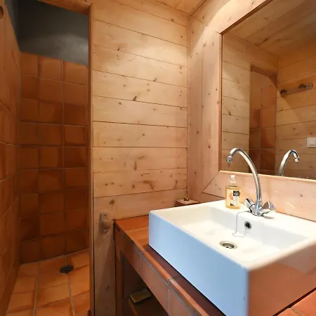 Casa de Férias Maison La Flotte, 6 Pieces, 10 Personnes - Fr-1-258-137 *